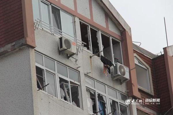 突發(fā)！青島一居民樓發(fā)生爆燃！已造1人死亡，7人受傷！3公里外有震感…